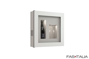 Minibar a parete da Champagne bianco cornice nera