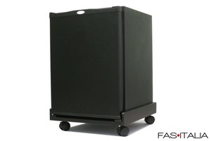 MiniBar ad Assorbimento 40 lt con base su ruote MiniBar ad Assorbimento 40 lt con base su ruote